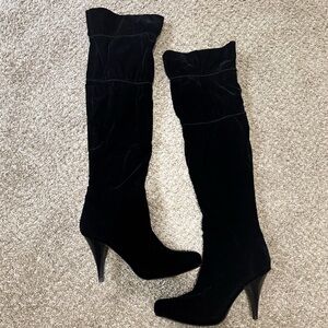 Elegant Black Velvet Knee-High Women's Boots